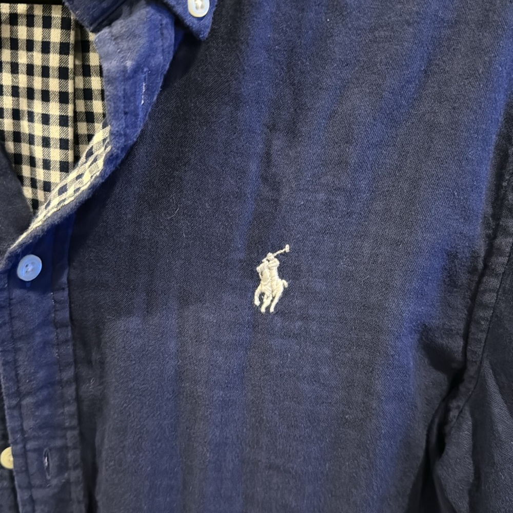 EUC  large Ralph Lauren button down in navy & white checked lining. - Picture 4 of 7